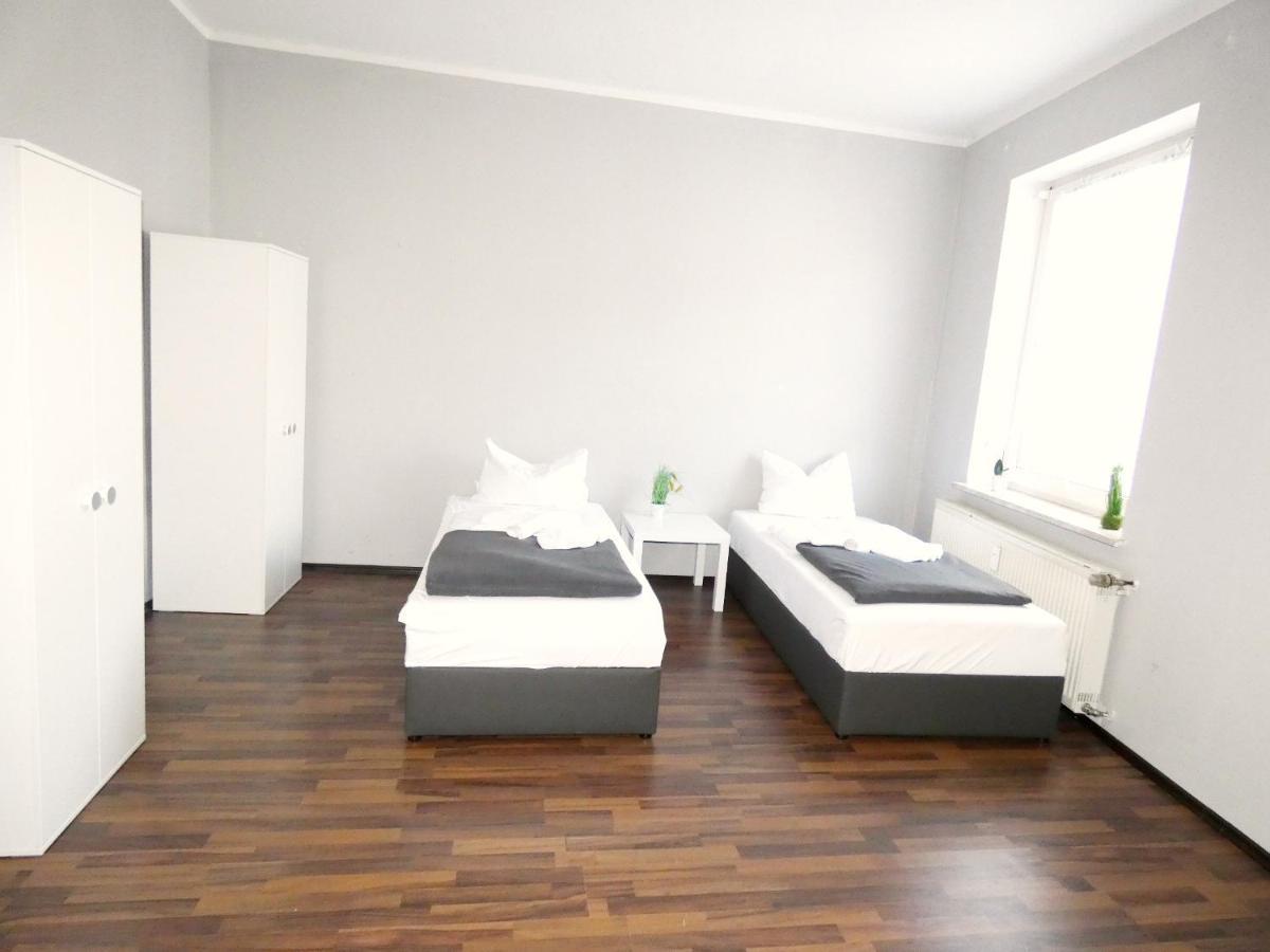 Sunnyhome Monteurwohnungen Und Apartments In Schwandorf Exterior foto