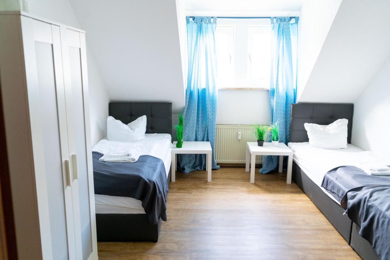 Sunnyhome Monteurwohnungen Und Apartments In Schwandorf Exterior foto